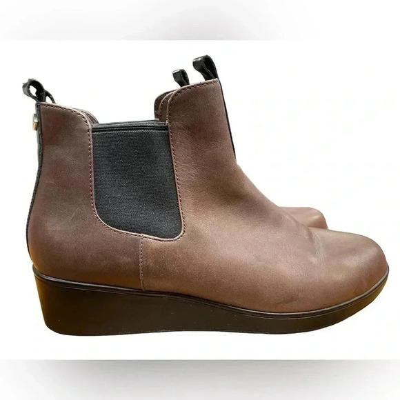 Cole Haan Signature Grandos Waterproof Wedge Brown Chelsea Boots Size 8.5 - Picture 3 of 12